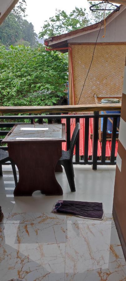 Vali-Joe Travel Lodge El Nido Kültér fotó
